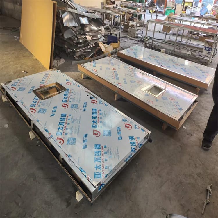 质量可靠的PET-CT电动推拉铅门厂商