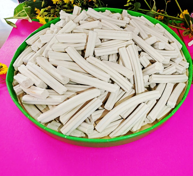 钙剂脱硫剂白灰块批发高标准高品质