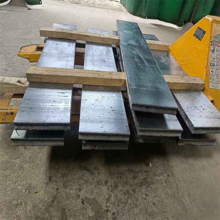 咨询：激光切割铅块