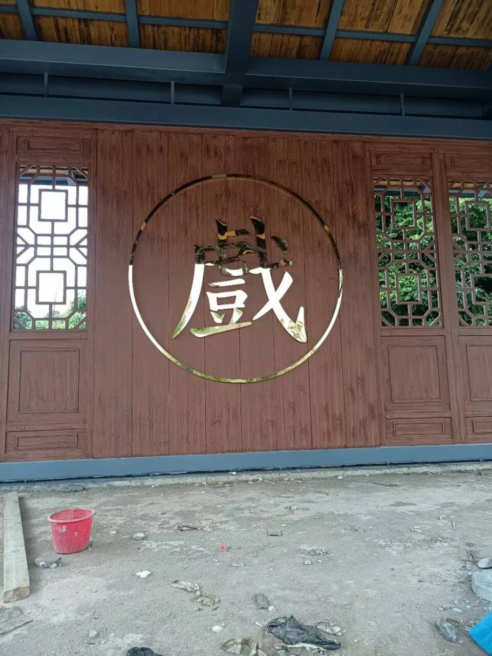 廊架长廊木纹漆，钢结构金属面木纹漆，仿木纹漆多少钱一公斤