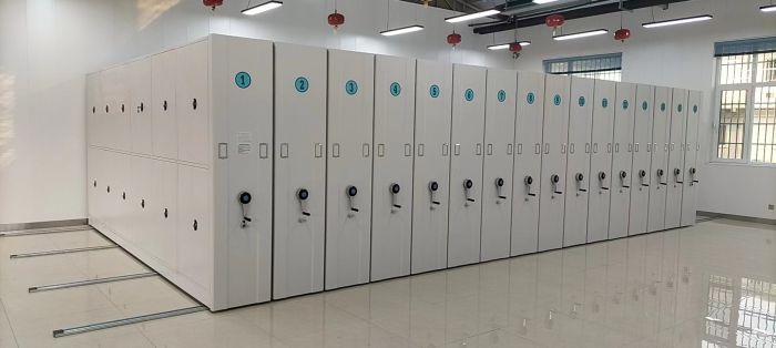 竭诚服务【桦平】用手摇动的密集柜