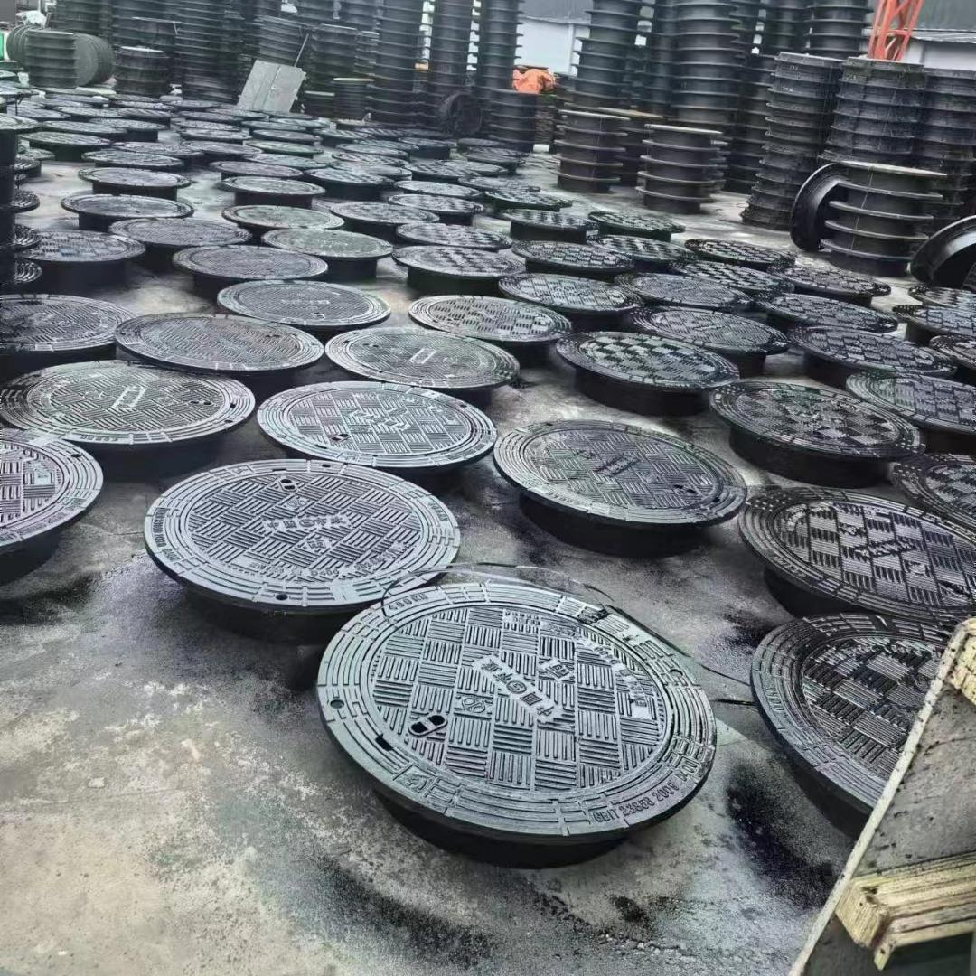 县小区用球墨铸铁井盖现货供应建通铸造厂家