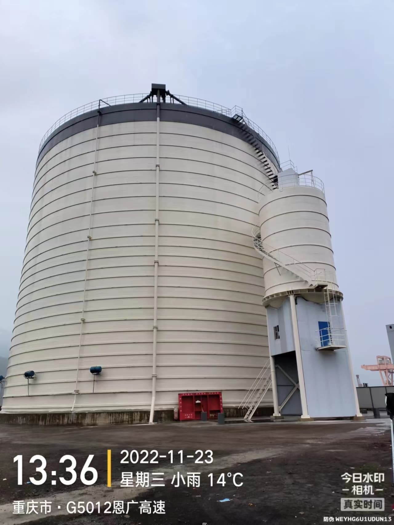 2万吨粉煤灰钢板库_您的要求是我们的追求
