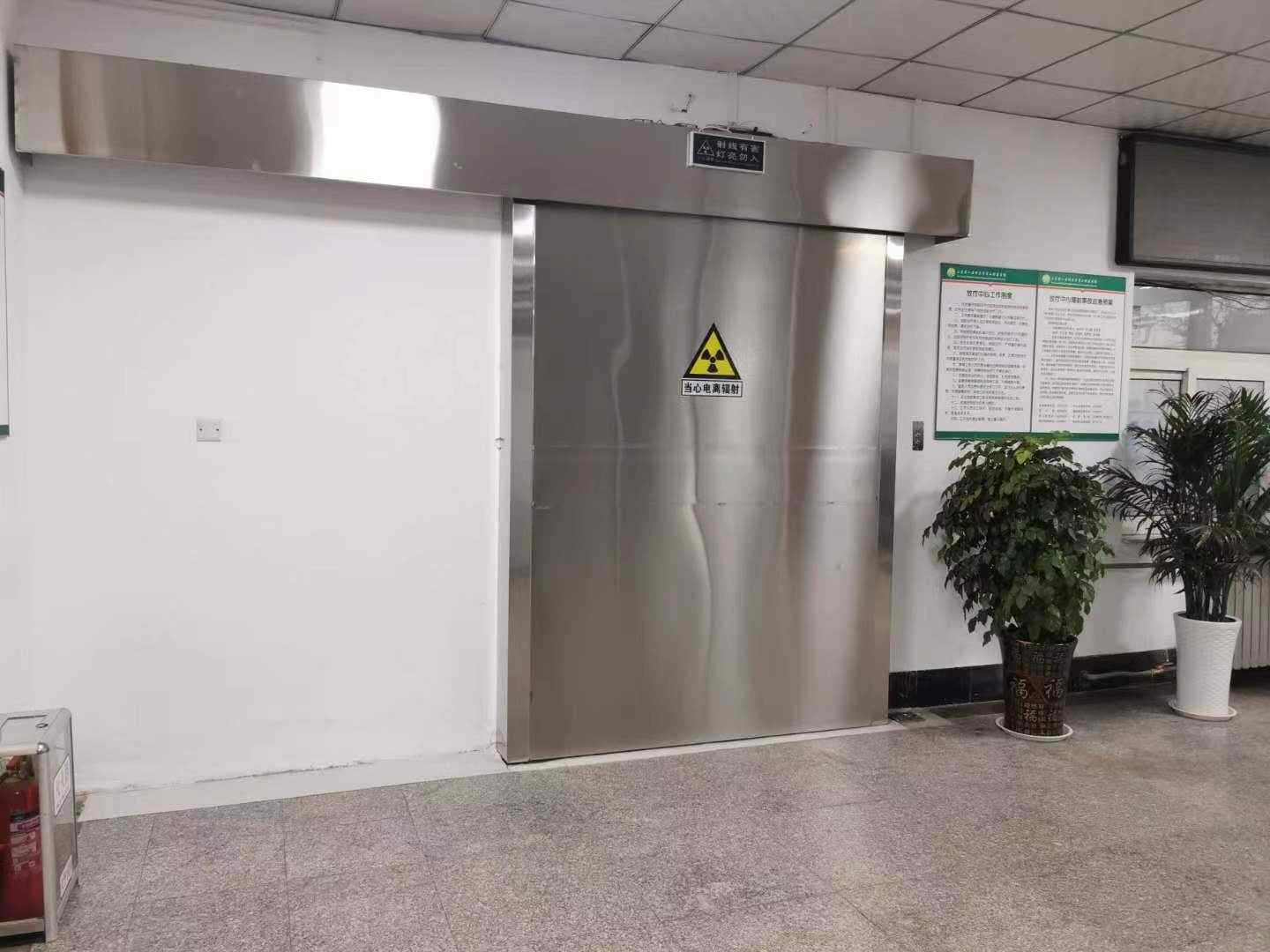铅门多种优势放心选择